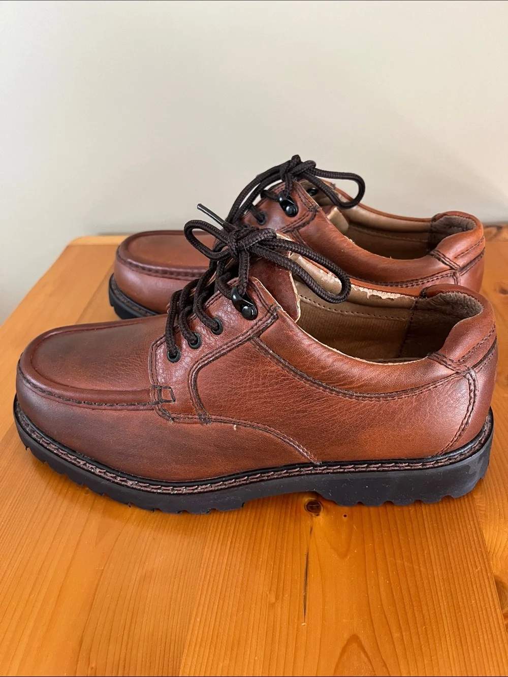 Dockers Men's Brown Leather Chukka Boots - Picture 2 of 5